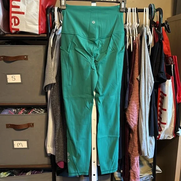 NWT Lululemon Align High Rise Pant 25” Side Pockets Sz 4 Cascadia Green Peloton - Picture 3 of 5